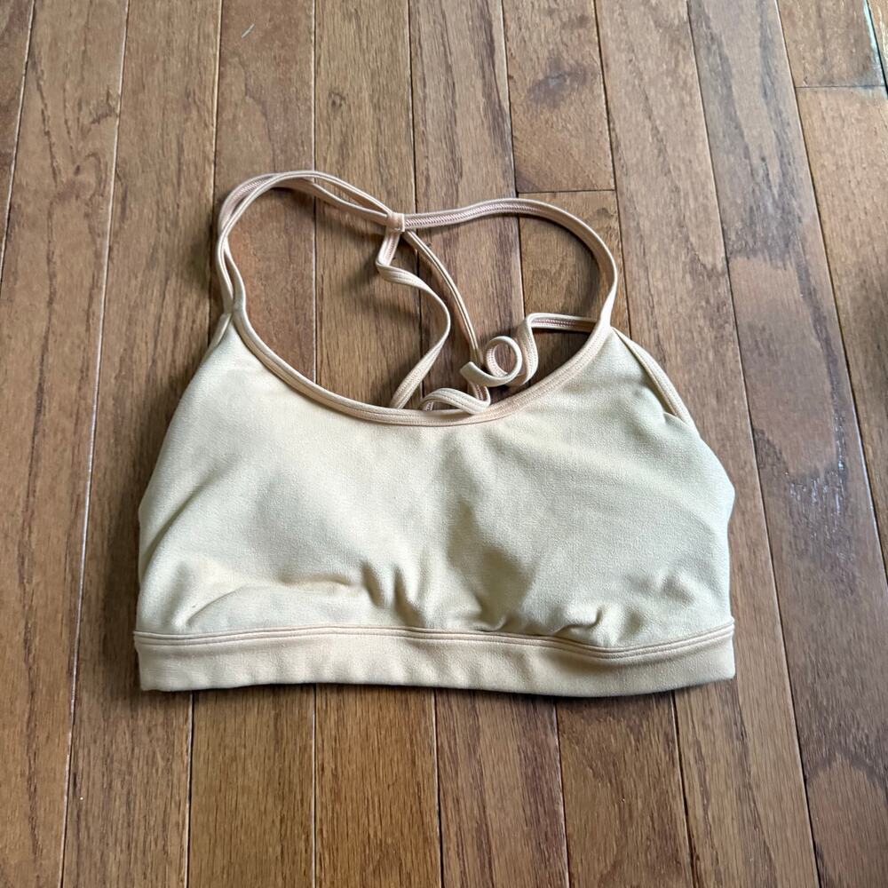 Aerie Gilly Hicks | Size Small Faint Orange Strappy Crossover Back Sports Bra